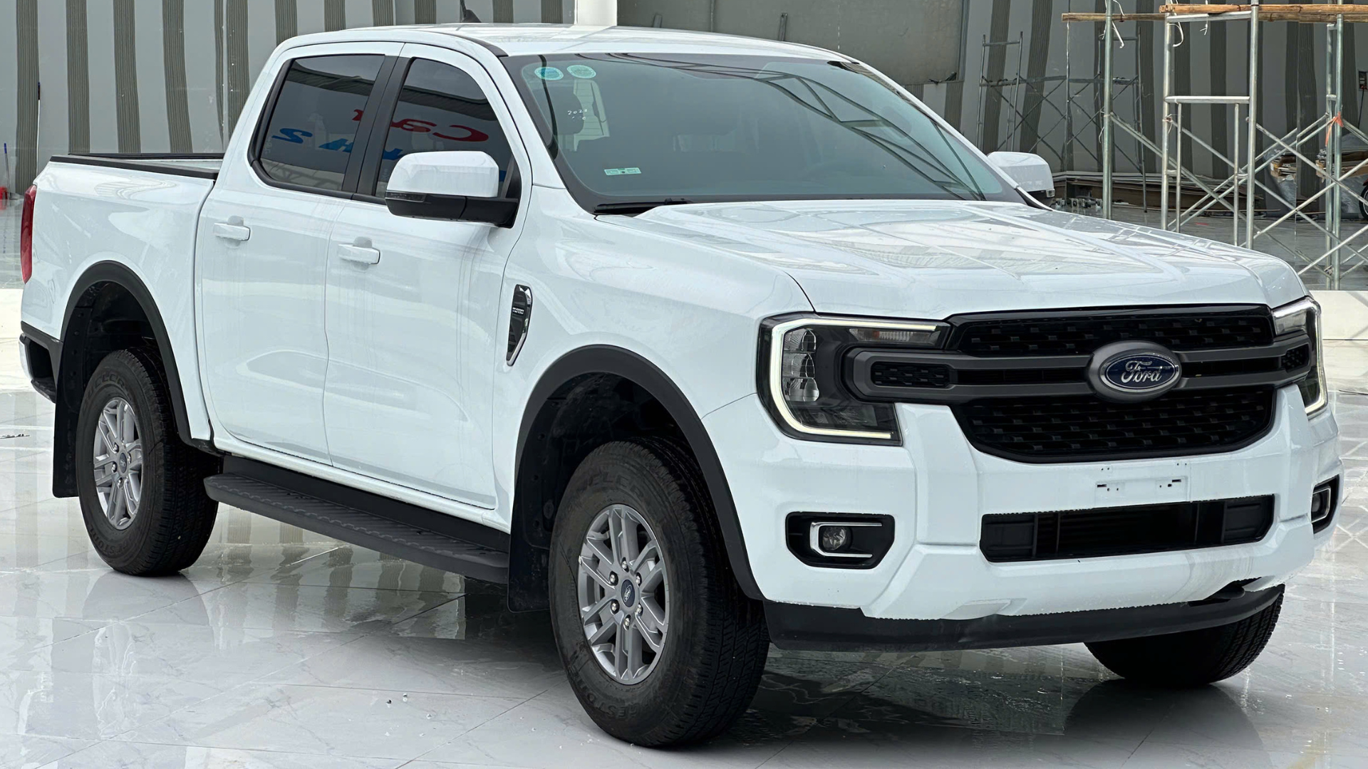 FORD RANGER XLS 4X2AT 2023