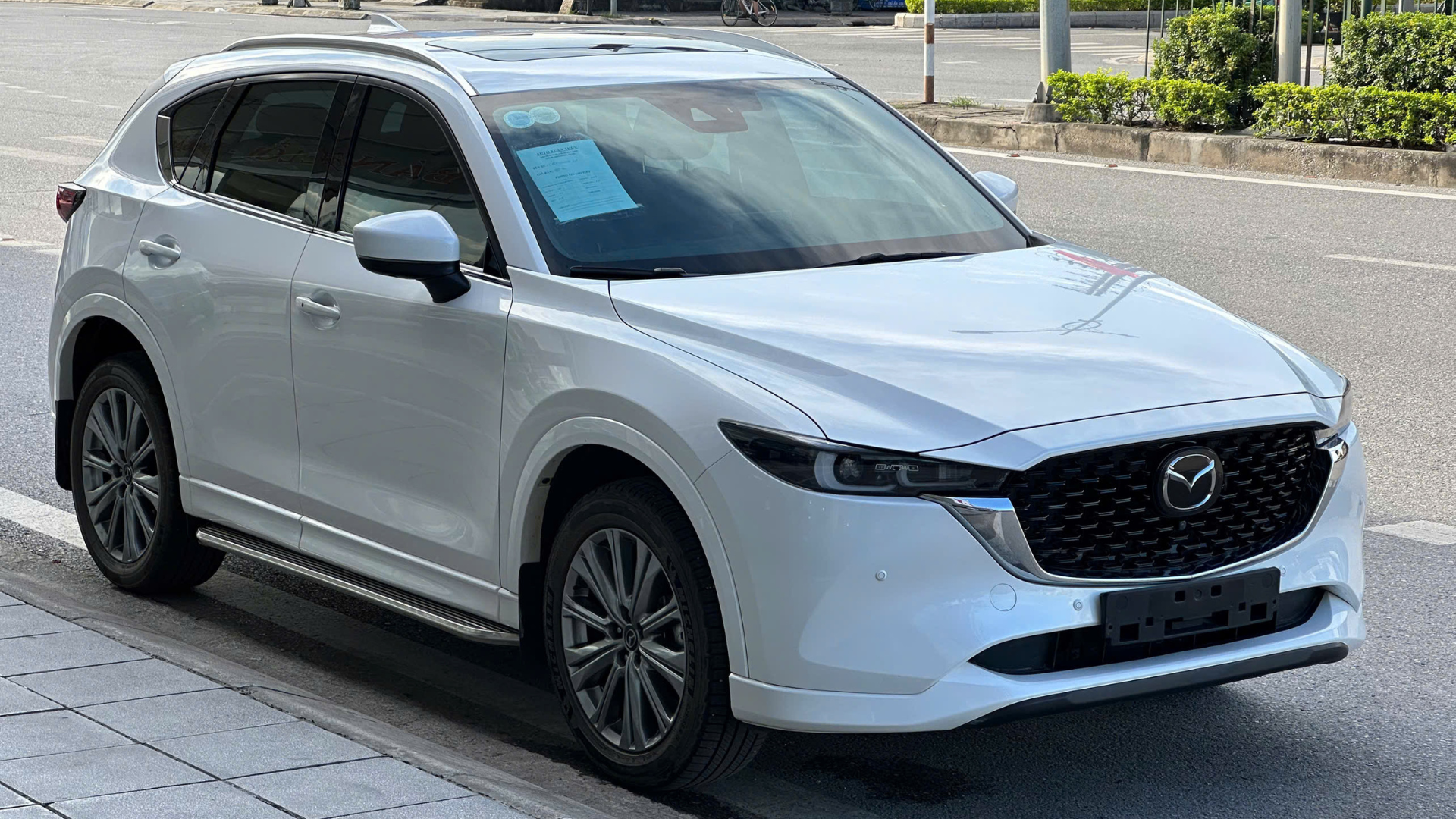 Mazda CX5 Premium Exclusive 2.0AT 2023 model 2024