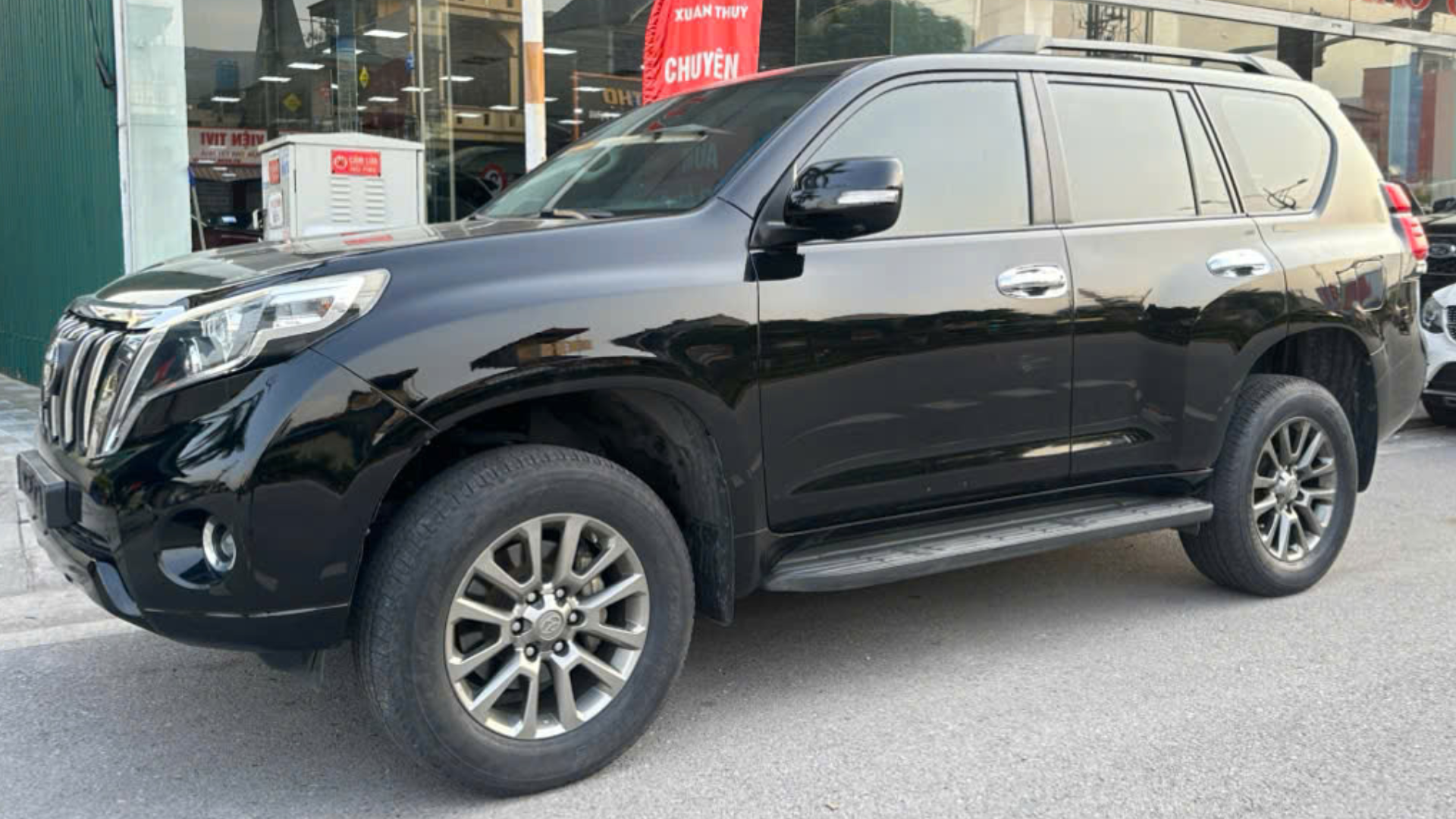 Xe Toyota Prado TXL 2.7L 2011