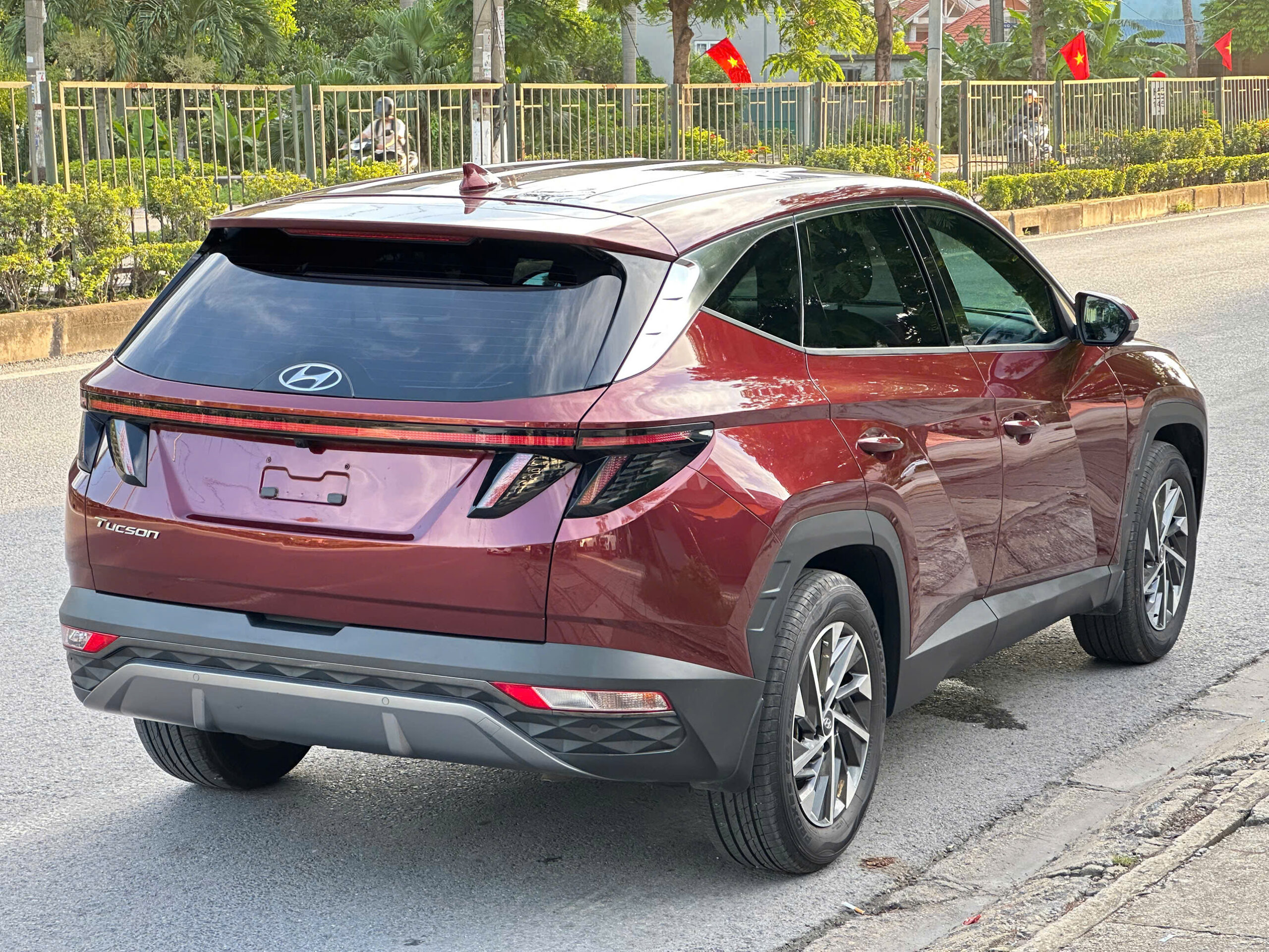 HYUNDAI TUCSON 2.0ATH 2021 - Ảnh 3
