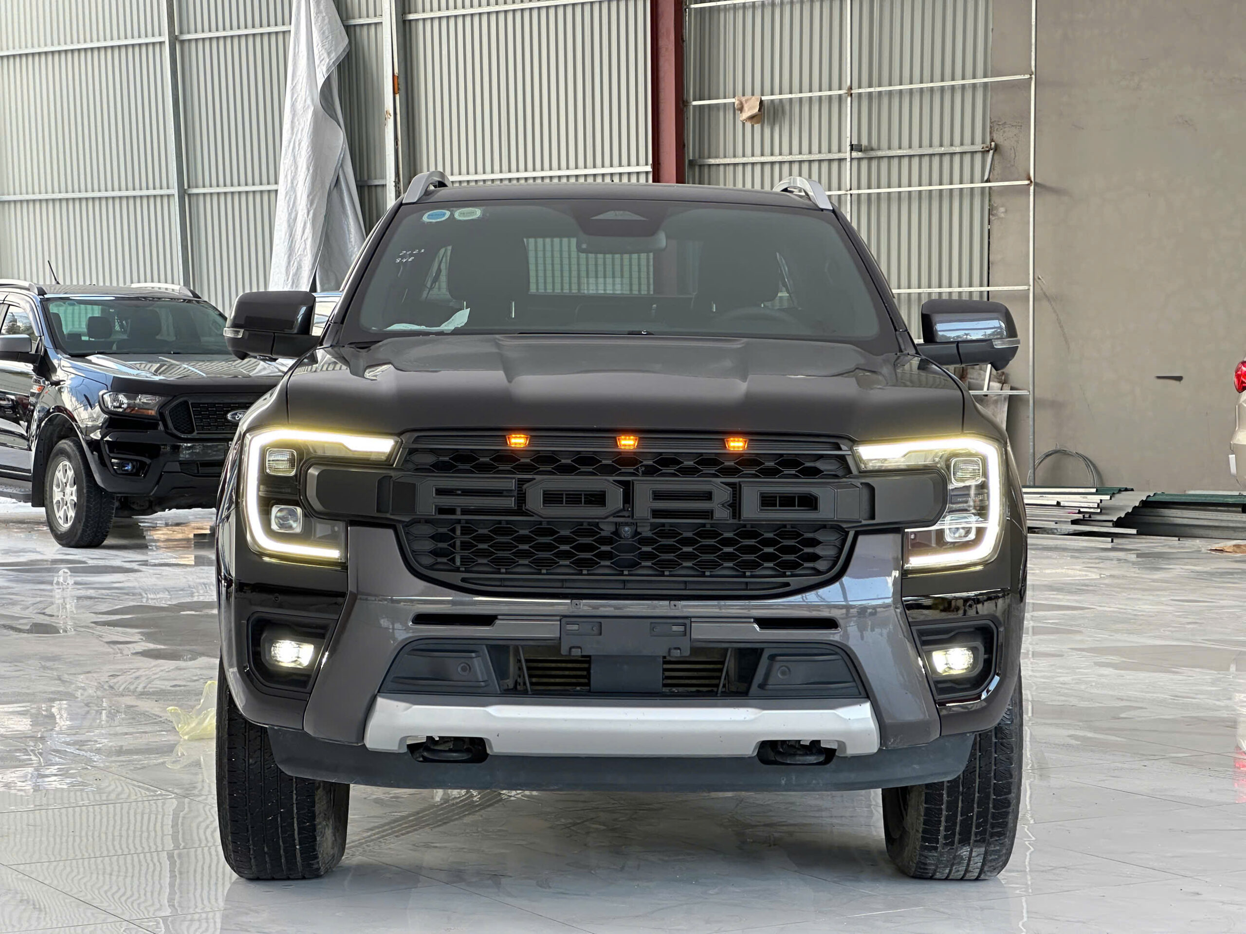 FORD RANGER WILDTRAK 2.0L BITURBO 4X4AT 2023 - Ảnh 3