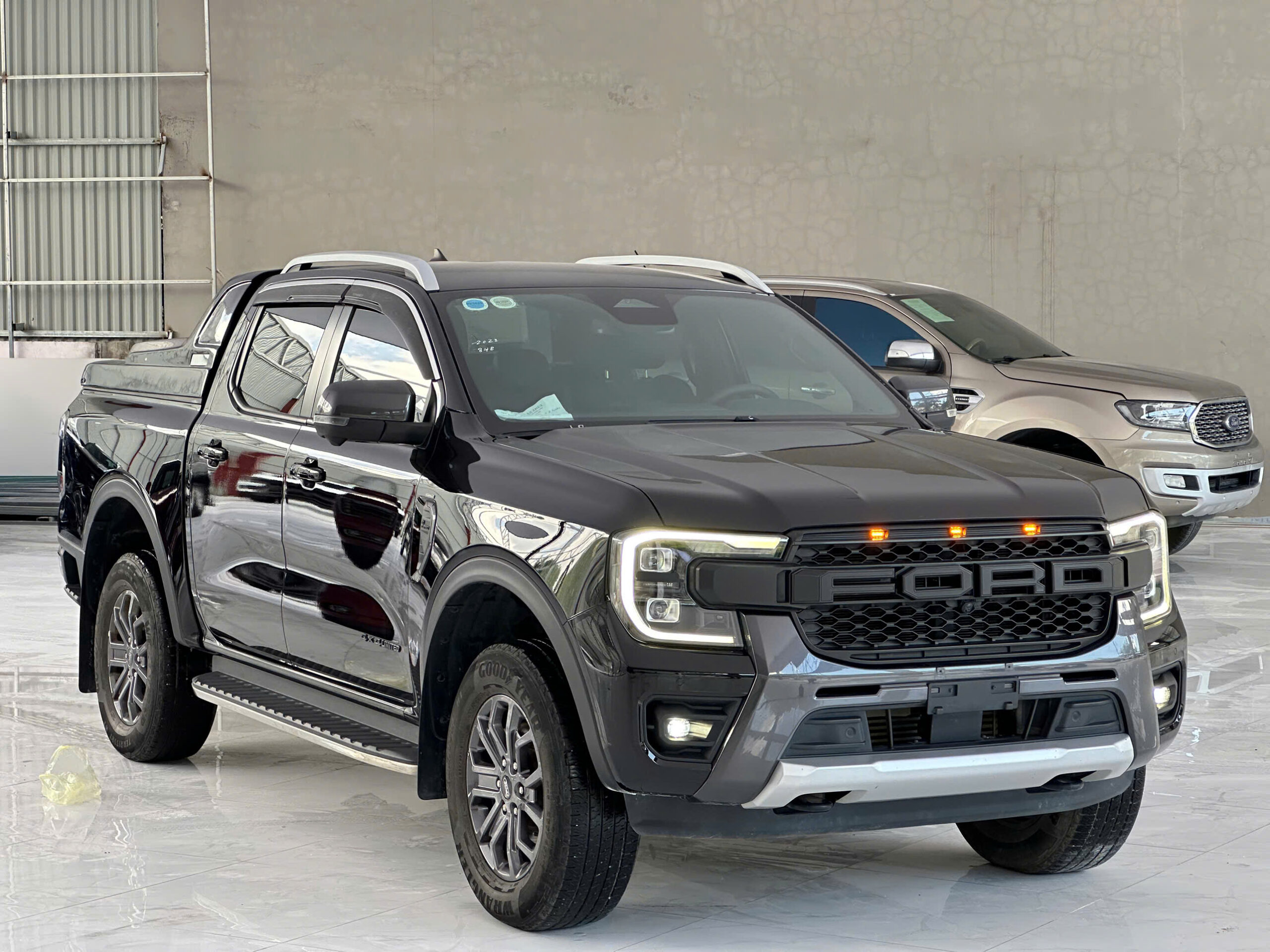 FORD RANGER WILDTRAK 2.0L BITURBO 4X4AT 2023 - Ảnh 5