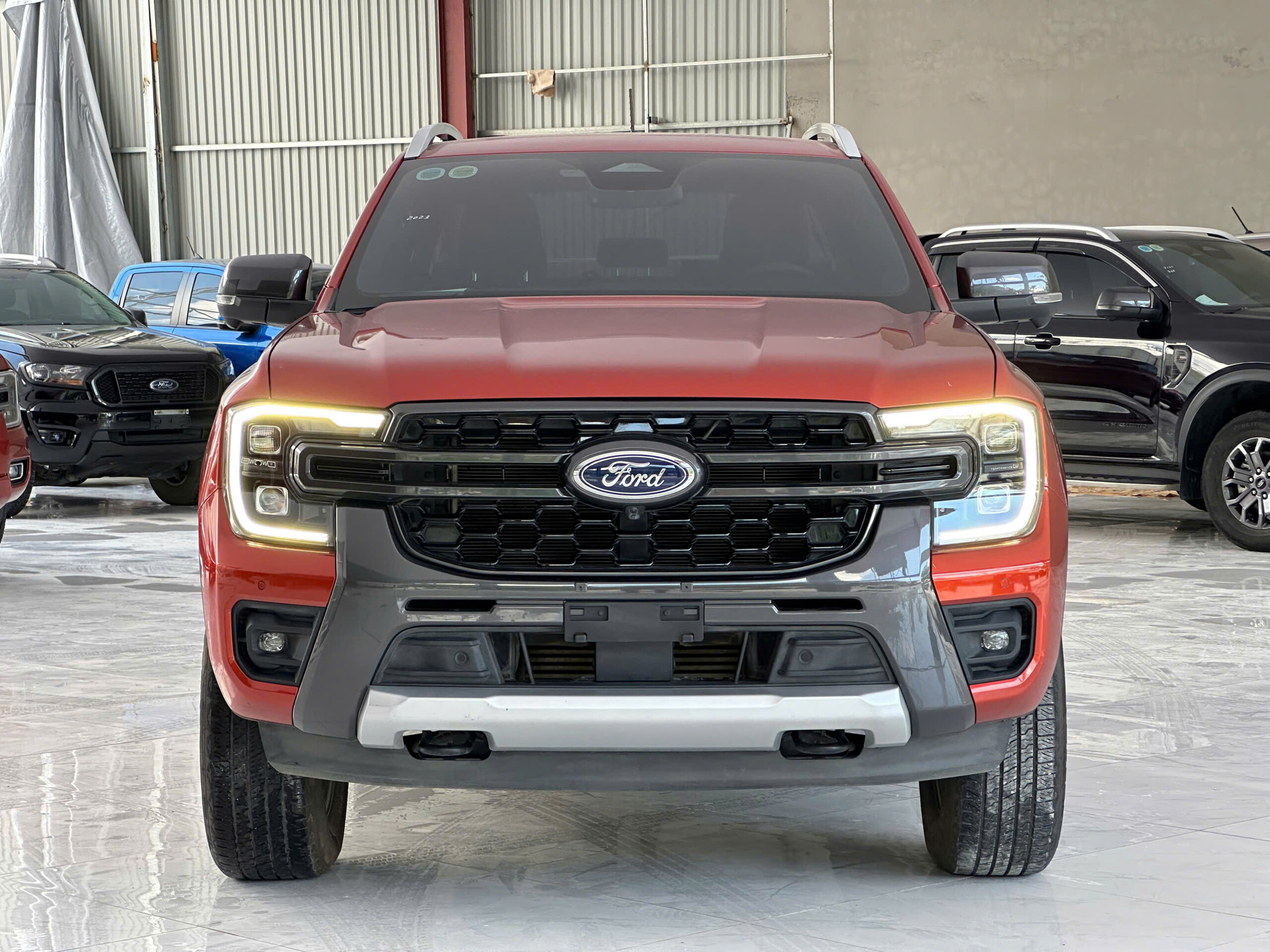 FORD RANGER WILDTRAK 2.0L BITURBO 4X4AT 2023 - Ảnh 2