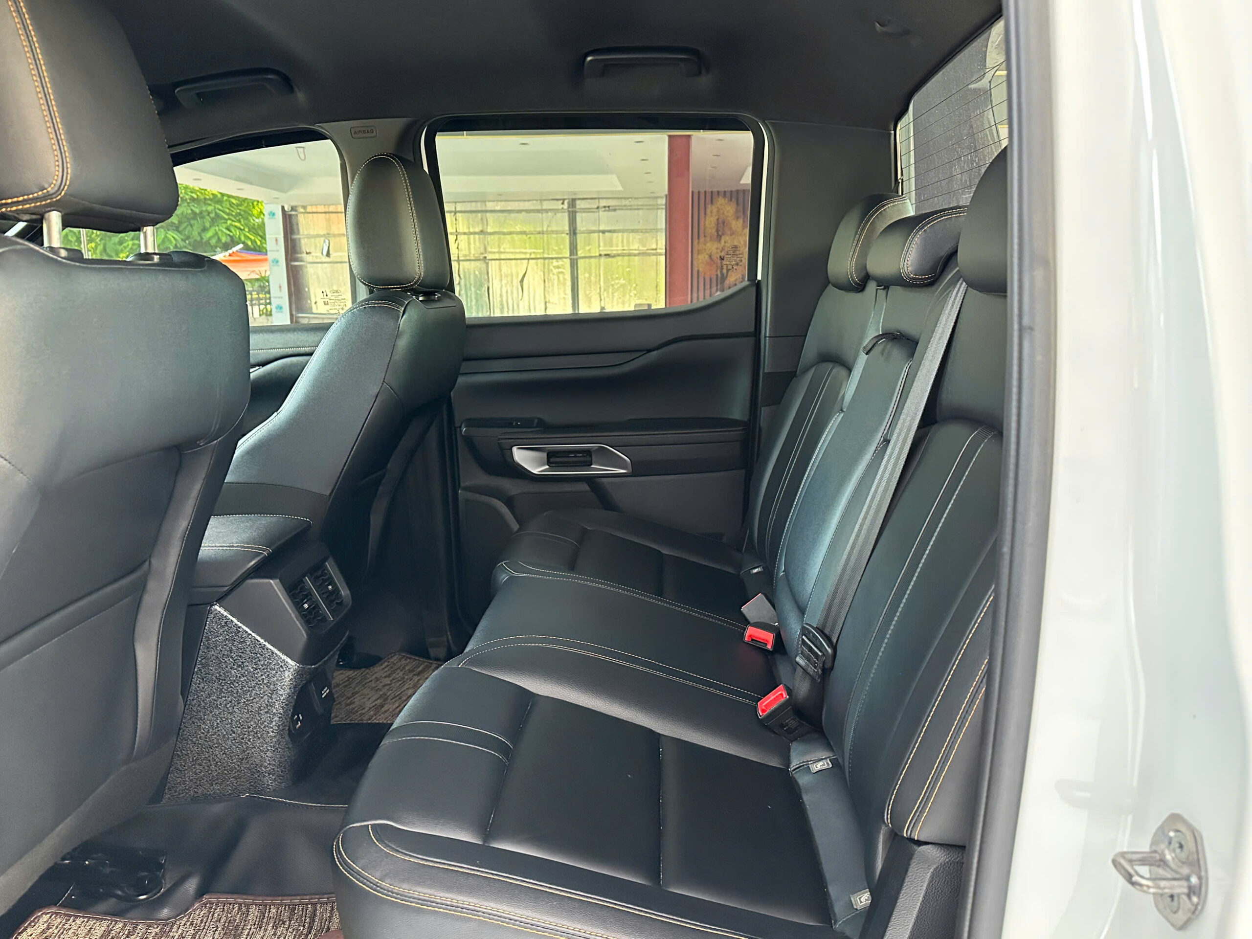 FORD RANGER WILDTRAK 2.0L 4X4AT 2023 - Ảnh 5