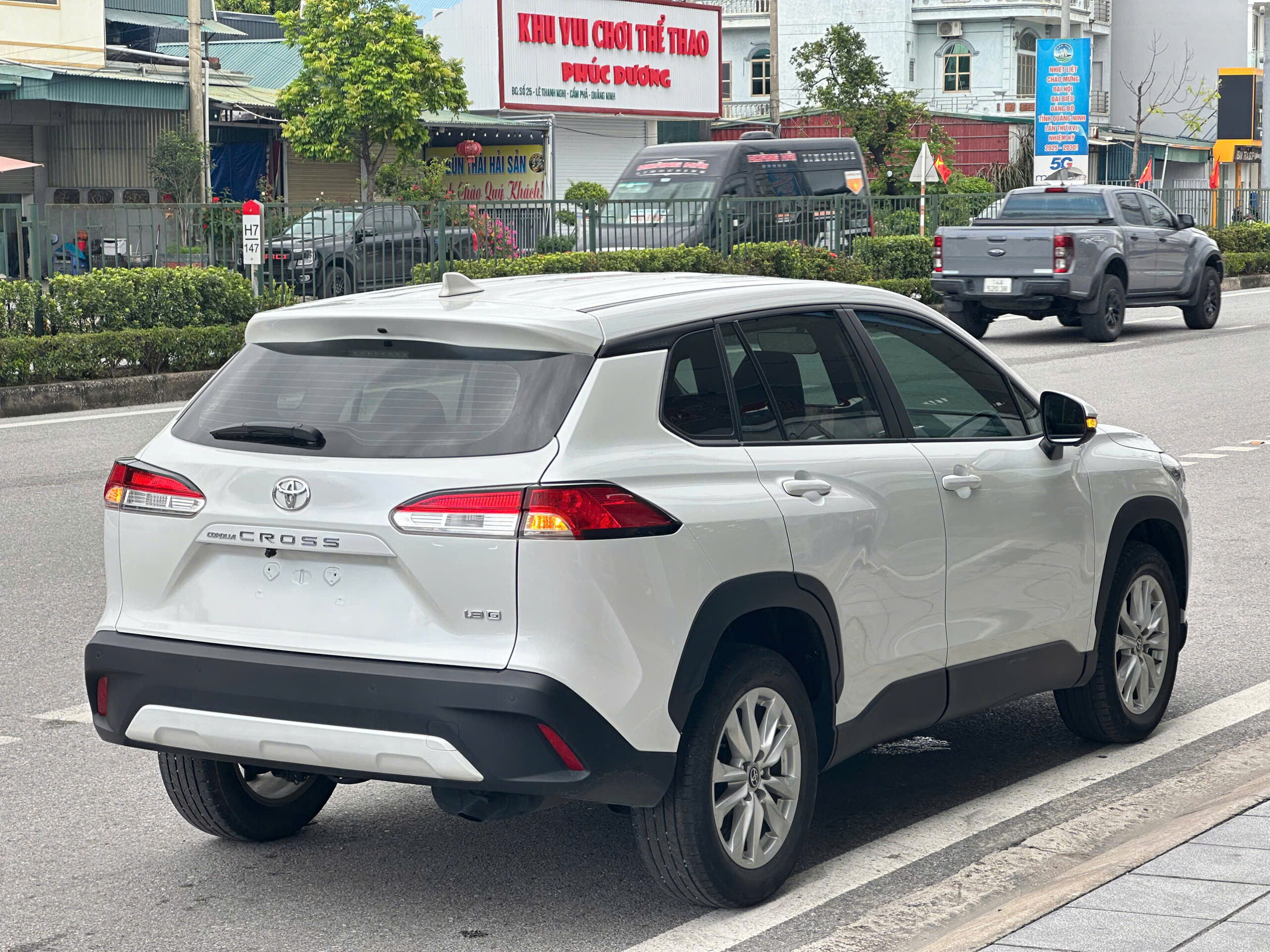 TOYOTA COROLLA CROSS 1.8G 2022 - Ảnh 8