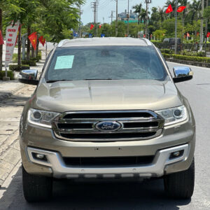 Ford Everest Titanium 4x2AT 2016