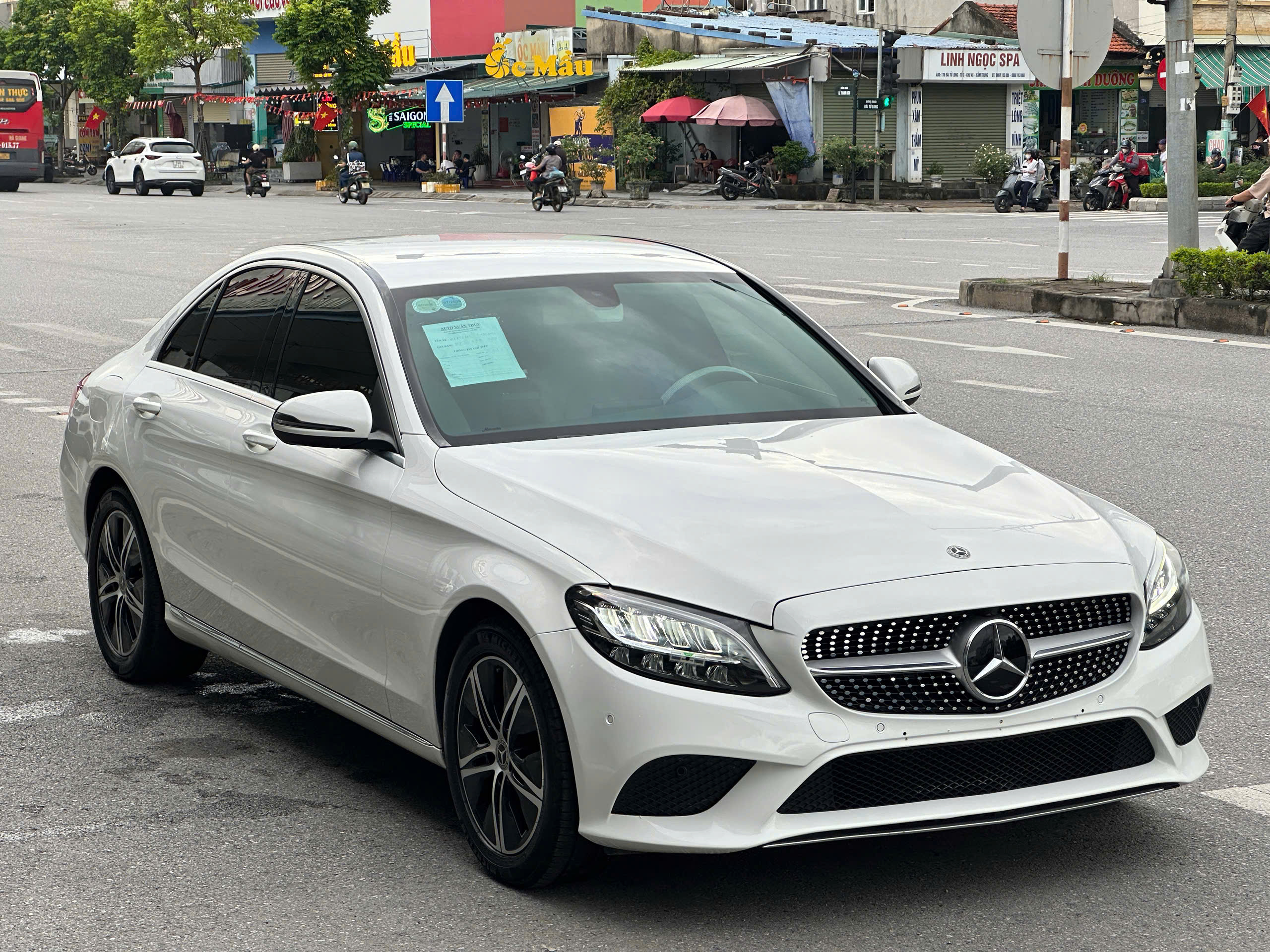 MERCEDES C180 2020 - Ảnh 2
