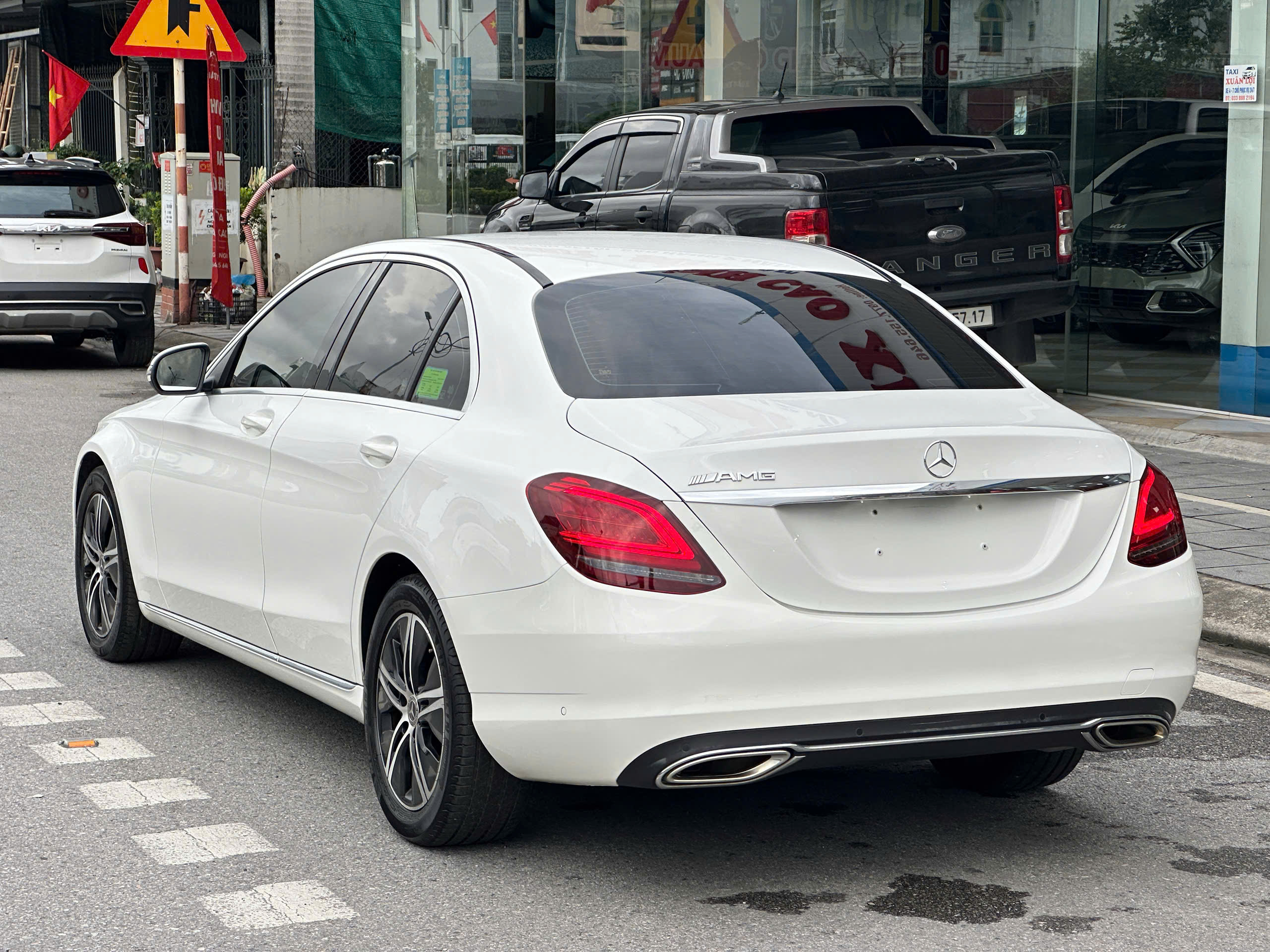 MERCEDES C180 2020 - Ảnh 4
